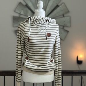 Wanakome Striped Hoodie in Cream and Gray